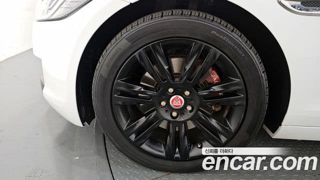 Jaguar XF (X260) 20d Portfolio AWD, 2017 все фото