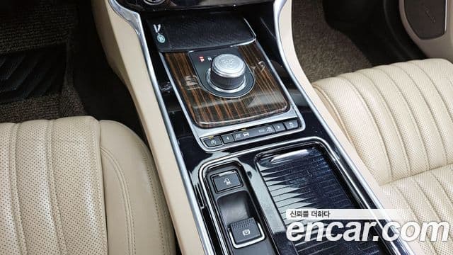 Jaguar XF (X260) 20d Portfolio AWD, 2017 9