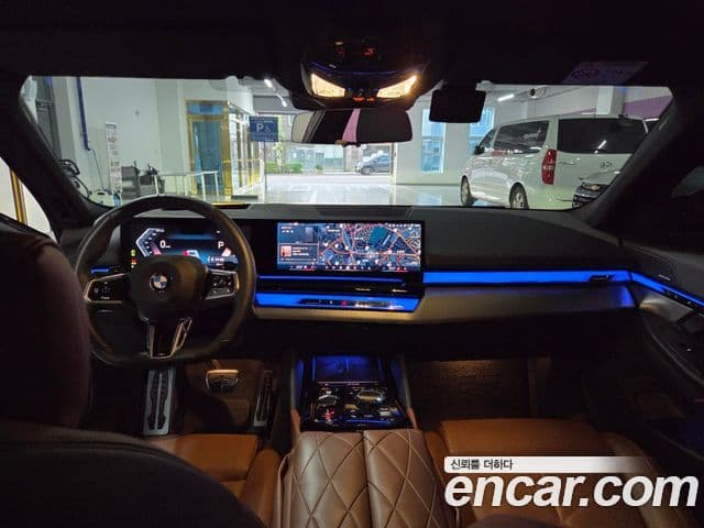 BMW 5시리즈 (G60) 530i xDrive M Sport, 2024 9