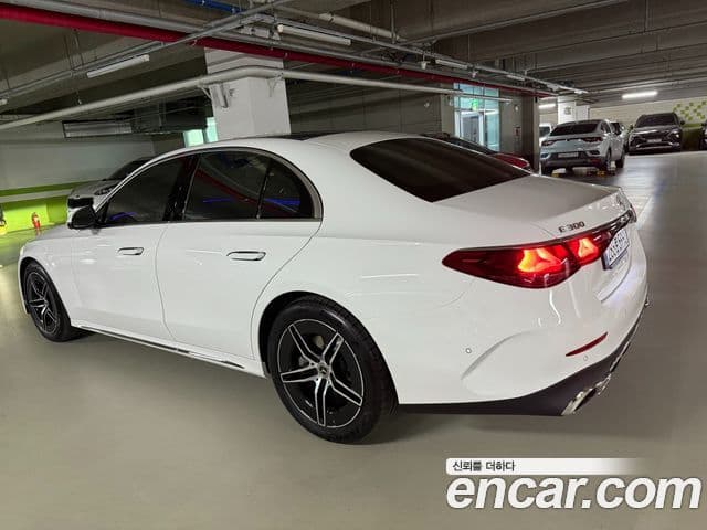 Mercedes-Benz E-класс W214 AMG Line, 2025 4