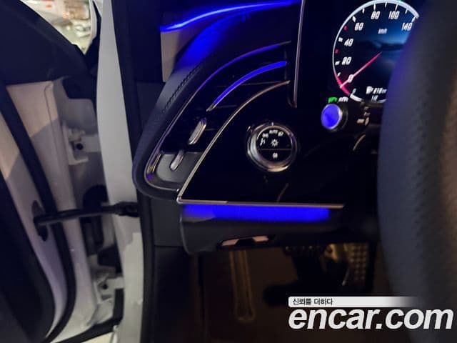 Mercedes-Benz E-класс W214 AMG Line, 2025 9