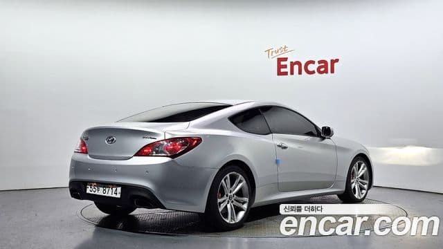 Hyundai Genesis купе 200 турбо R, 2009 2