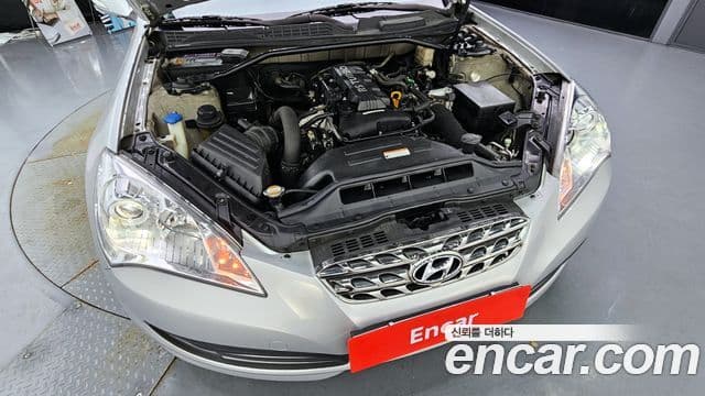 Hyundai Genesis купе 200 турбо R, 2009 6