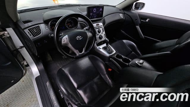Hyundai Genesis купе 200 турбо R, 2009 7