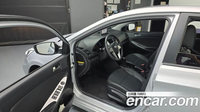 Hyundai Accent(новый кузов / новое поколение) 1.4 VVT Smart, 2017 10