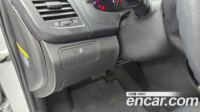 Hyundai Accent(новый кузов / новое поколение) 1.4 VVT Smart, 2017 15