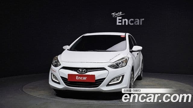 Hyundai i30(новый кузов / новое поколение) 1.6 GDI Extreme, 2012 3