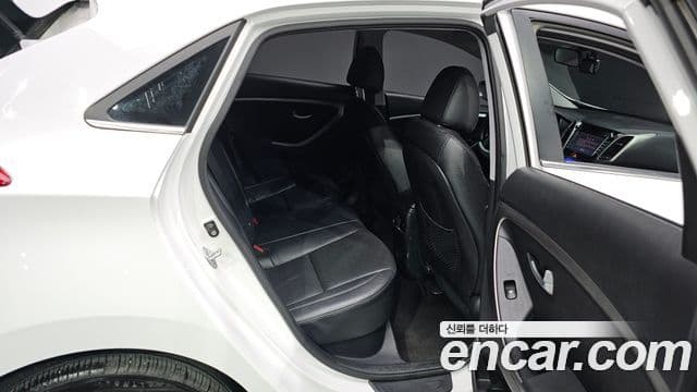 Hyundai i30(новый кузов / новое поколение) 1.6 GDI Extreme, 2012 13