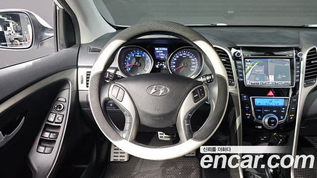 Hyundai i30(новый кузов / новое поколение) 1.6 GDI Extreme, 2012 16