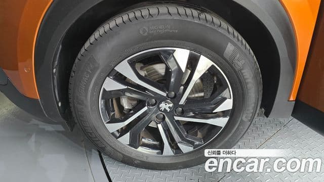 Peugeot 2008 2세대 1.5 BlueHDi GT Line, 2021 все фото