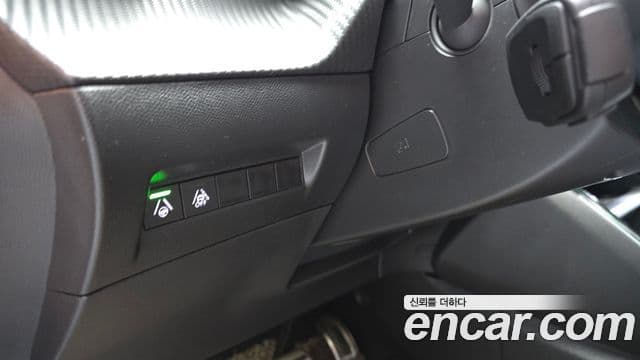 Peugeot 2008 2세대 1.5 BlueHDi GT Line, 2021 15