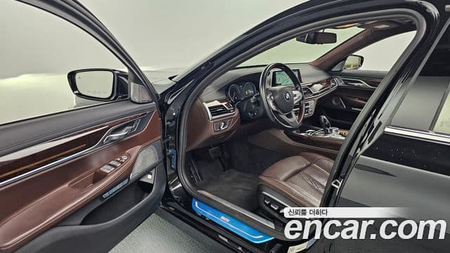 BMW 7시리즈 (G11) 750Li xDrive, 2016 11