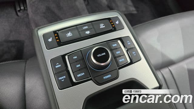 Genesis G80 Premium Luxury, 2017 19