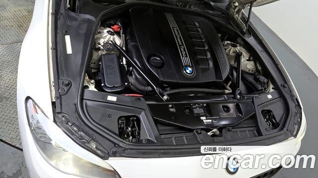 BMW 5시리즈 (F10), 2011 6