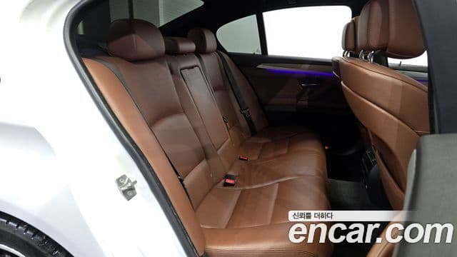 BMW 5시리즈 (F10), 2011 12