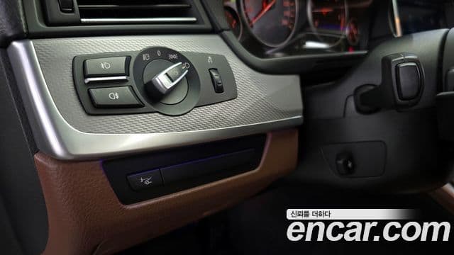 BMW 5시리즈 (F10), 2011 19