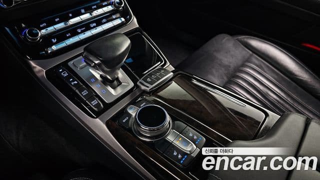 Genesis EQ900 Premium Luxury, 2016 9