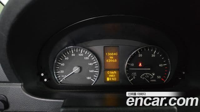 Mercedes-Benz 스프린터 W906, 2013 8