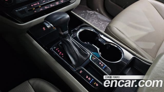 Kia The / новый New Carnival Prestige, 2019 9