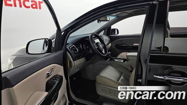 Kia The / новый New Carnival Prestige, 2019 11