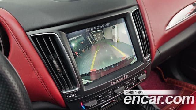 Maserati Levante 3.0 дизель AWD GranSport, 2019 15