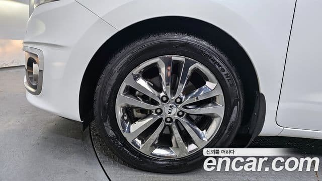 Kia All New Carnival VIP, 2018 все фото