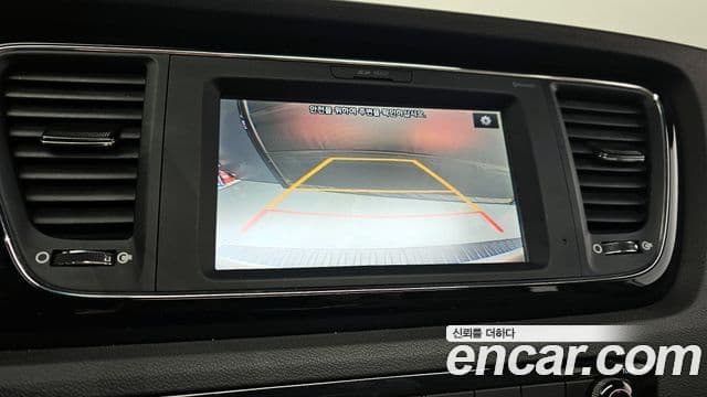 Kia All New Carnival VIP, 2018 16