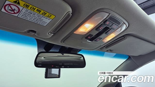 Kia All New Carnival VIP, 2018 17