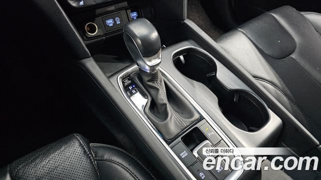 Hyundai Santa Fe TM Exclusive, 2020 9