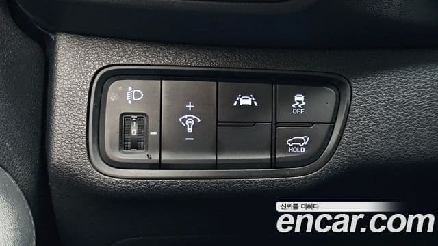 Hyundai Santa Fe TM Exclusive, 2020 18