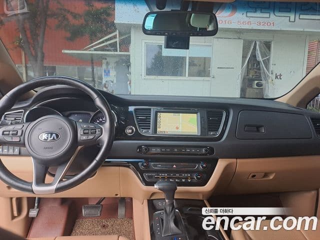Kia All New Carnival Noblesse, 2017 11
