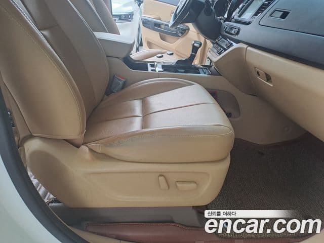 Kia All New Carnival Noblesse, 2017 14