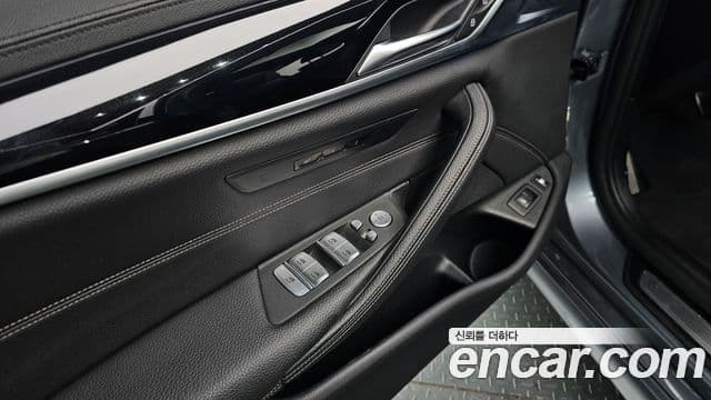 BMW 5시리즈 (G30) 530e M Sport, 2020 18