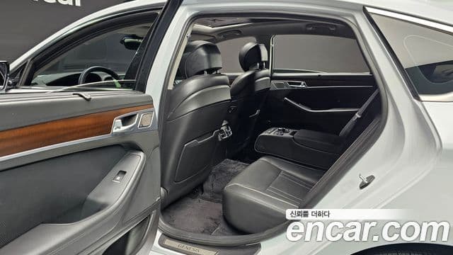 Genesis G80 Premium Luxury, 2018 11