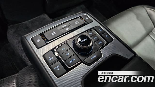 Genesis G80 Premium Luxury, 2018 18