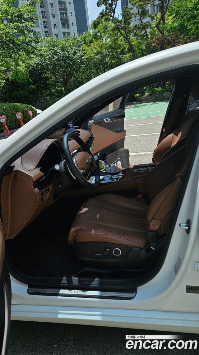 Genesis G80 (RG3) бензин 2.5 турбо AWD, 2024 9