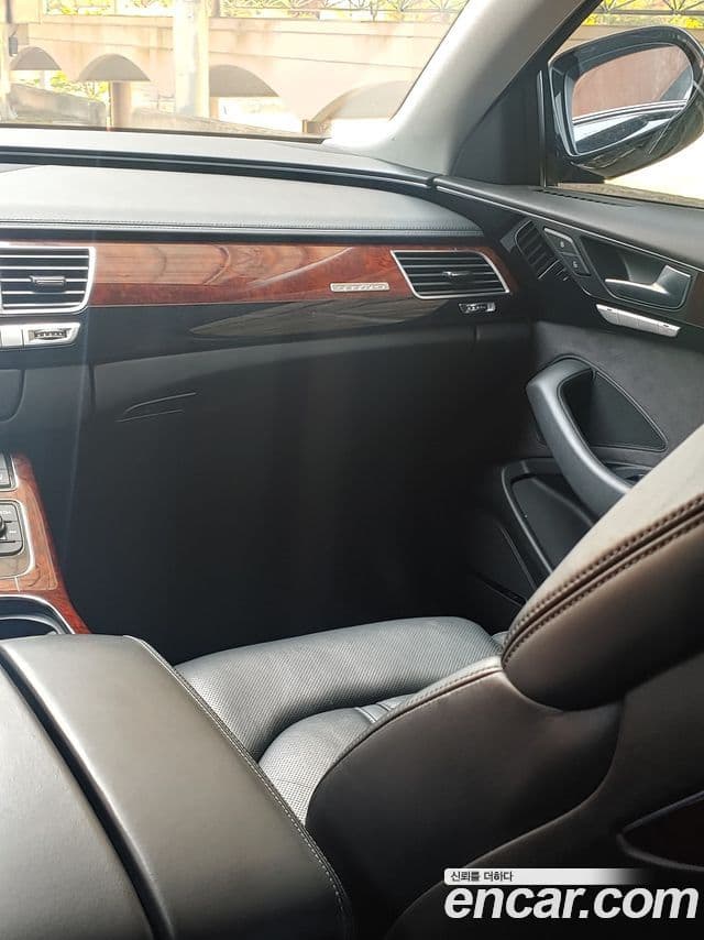 Audi New A8 D4, 2011 7