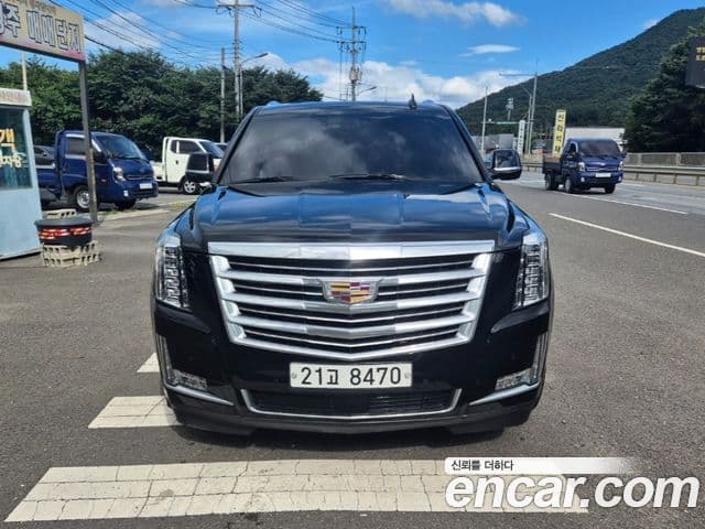 Cadillac Escalade 4세대, 2017 3