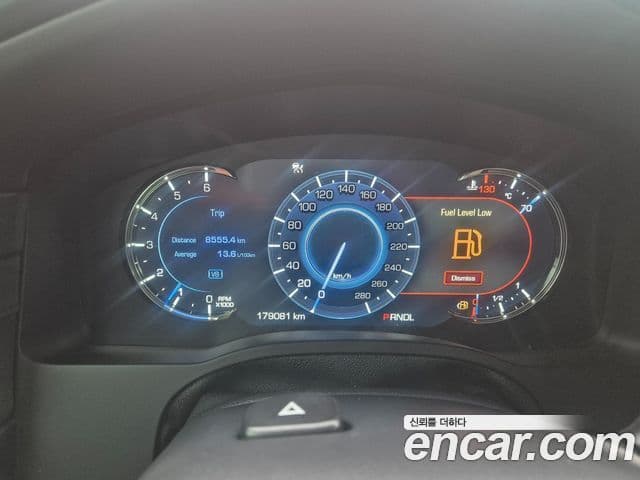 Cadillac Escalade 4세대, 2017 8