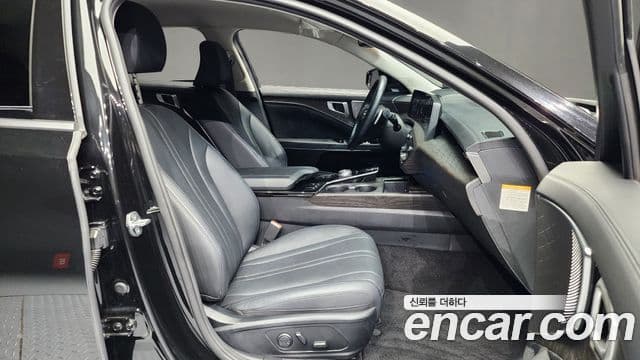 Kia K8 гибрид Noblesse Light, 2022 11