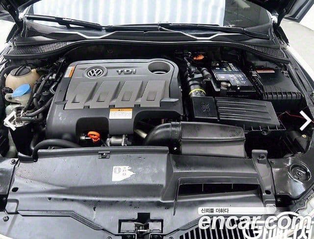 Volkswagen 시로코 2.0 TDI R-Line, 2012 6