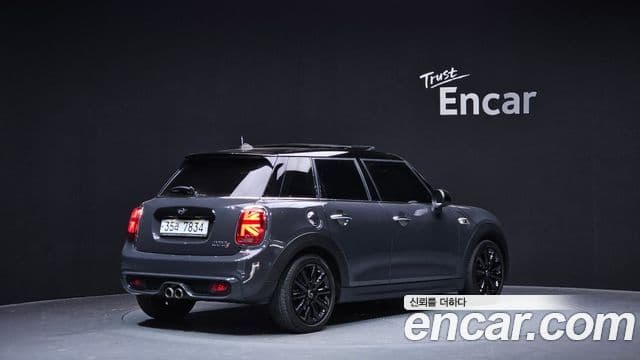 Mini Cooper S 3세대, 2019 2