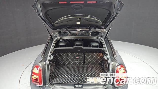 Mini Cooper S 3세대, 2019 20