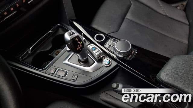 BMW 3시리즈 (F30), 2018 9