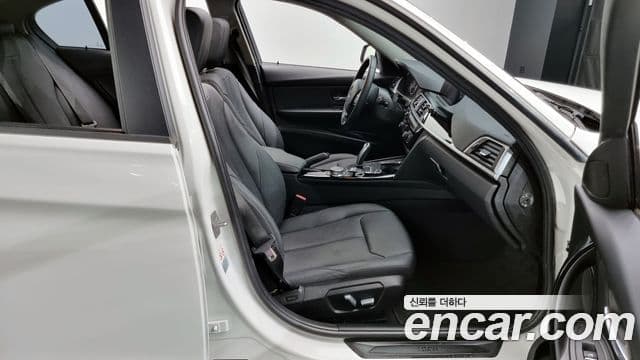 BMW 3시리즈 (F30), 2018 10