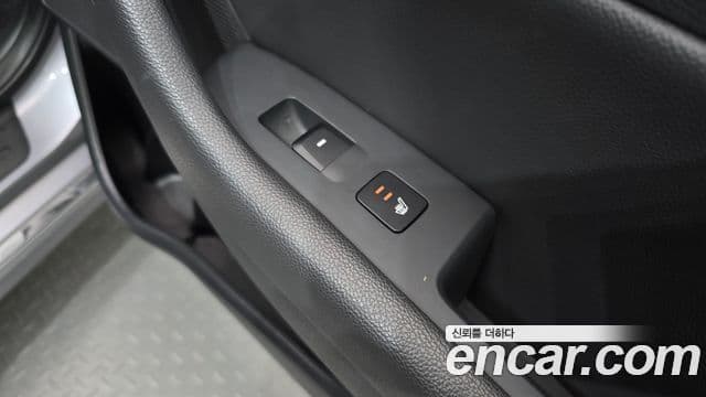 Hyundai LF Sonata гибрид Modern, 2016 19