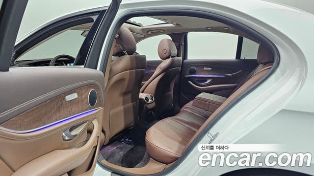 Mercedes-Benz E-класс W213 Exclusive, 2017 12