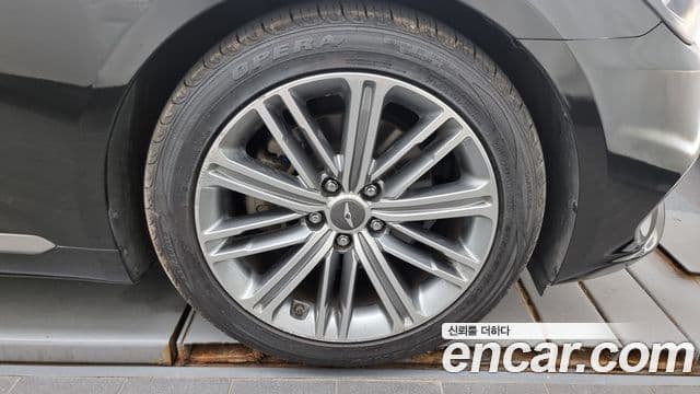 Genesis G80 Luxury, 2018 все фото