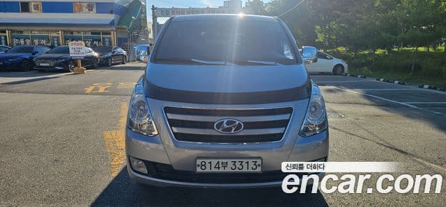 Hyundai Grand Starex CVX Luxury, 2017 1