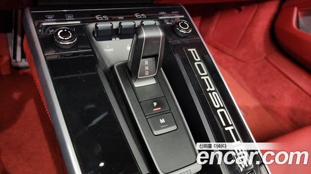 Porsche 911 (992) турбо S кабриолет, 2022 9